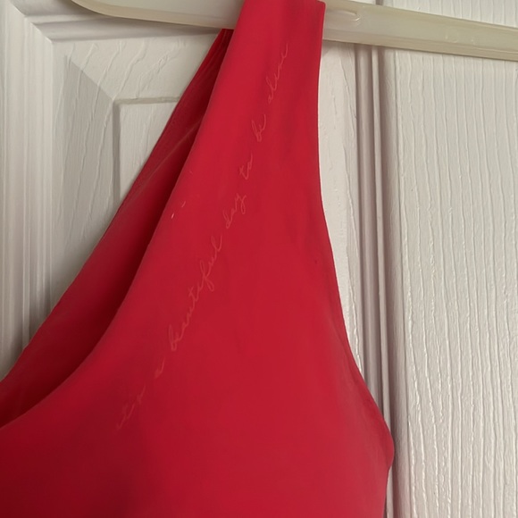 Whitney SimmonsX Gymshark V2 Sports bra - Picture 2 of 5